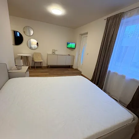 Azur Apartment Alsoors