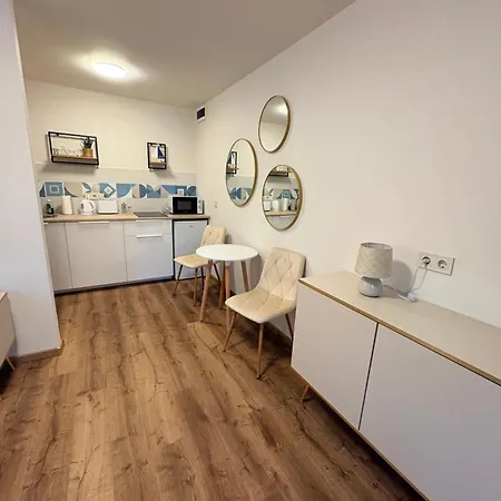 Azur Panoráma *