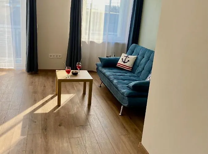 Daire Azur Alsóörs