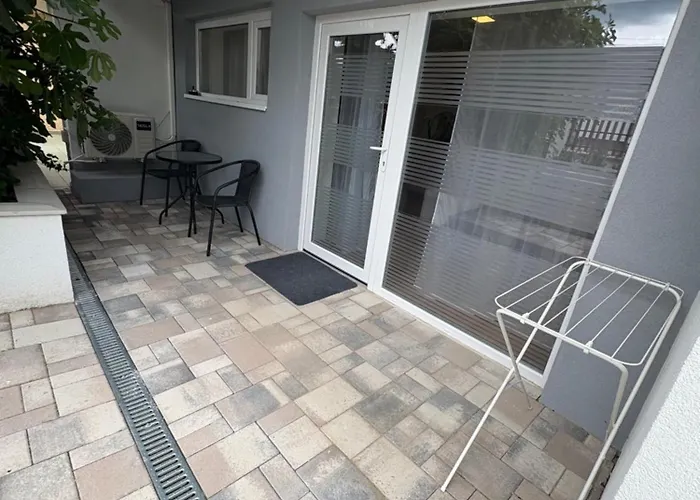 Azur Daire Alsóörs